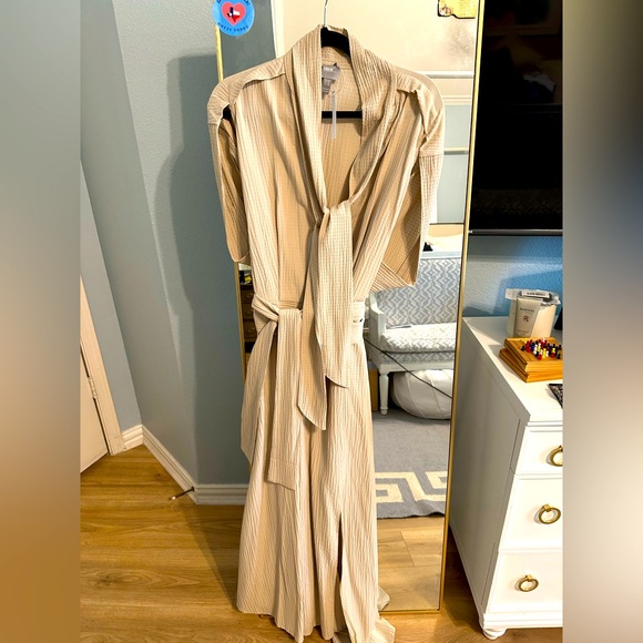 ASOS Curve Dresses & Skirts - ASOS Curve beautiful Tan minimalist dress